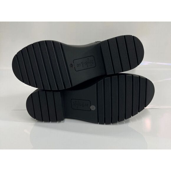 Style & Co Women's Gwynn Lug-Sole Boots - Black 5.5M - Picture 6 of 9